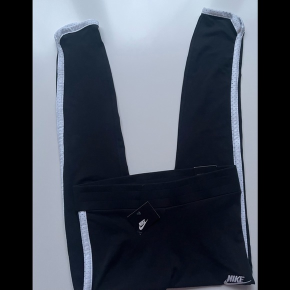 Nike Archive Leggings - Picture 3 of 6